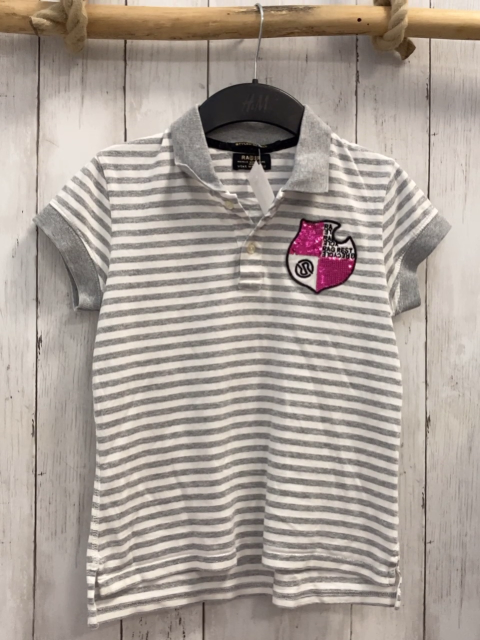 Raer  T-Shirt  Gr. 140  grau weiße Streifen Polokragen Wappen mit pink Pailetten 