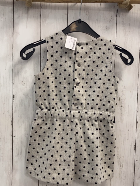 Zara  Kleid  Gr. 104  hellgrau schwarze Punkte + Schleifen 