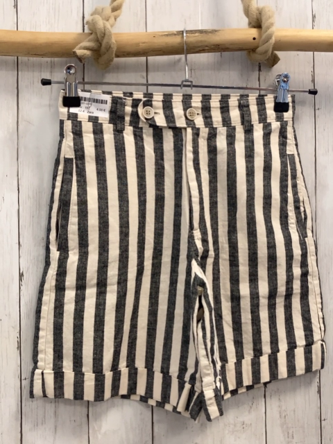 Zara  Shorts  Gr. 152  beige dunkelgraue Streifen 