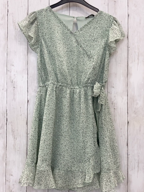   Kleid  Gr. 152  mint hellgrüne Blumen graue Blätter 