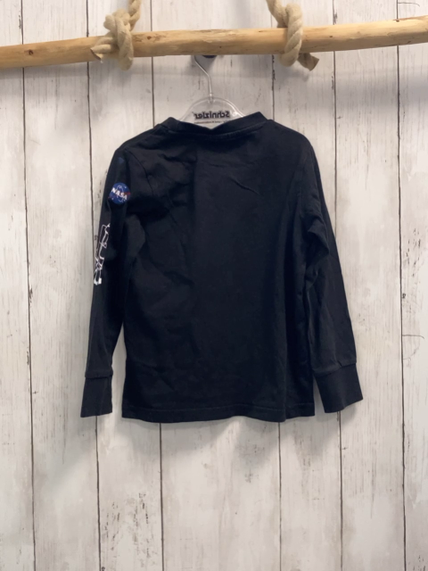   Langarmshirt  Gr. 116  schwarz Schrift Nasa