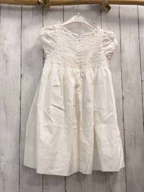 Jacadi  Kleid  Gr. 104  weiß gesmokter Oberteil mit Rüschen 