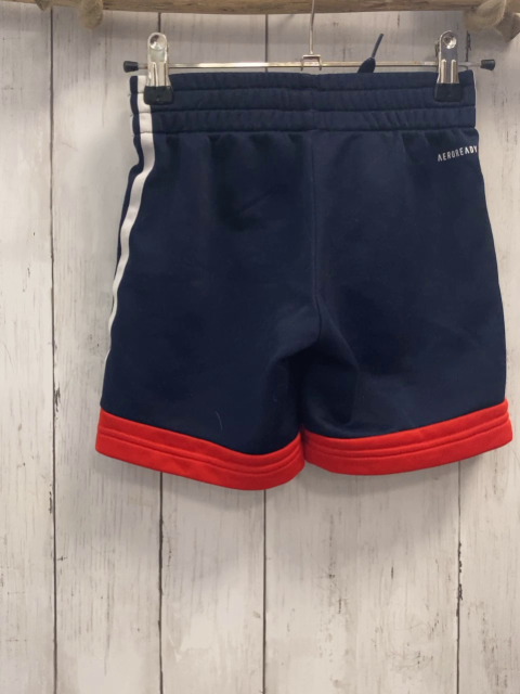 Adidas  Sportshorts Gr. 116  blau roter Saum weiße Seitestreifen 