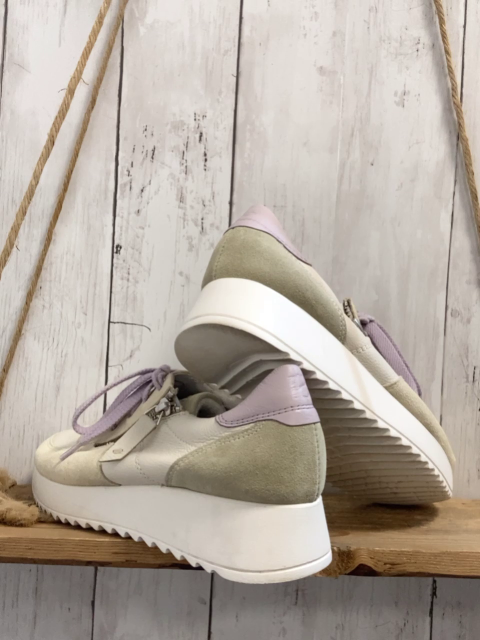 Paul Green  Schuhe  Gr. 38  beige creme lavendel Ferse + Schnürsenkel 