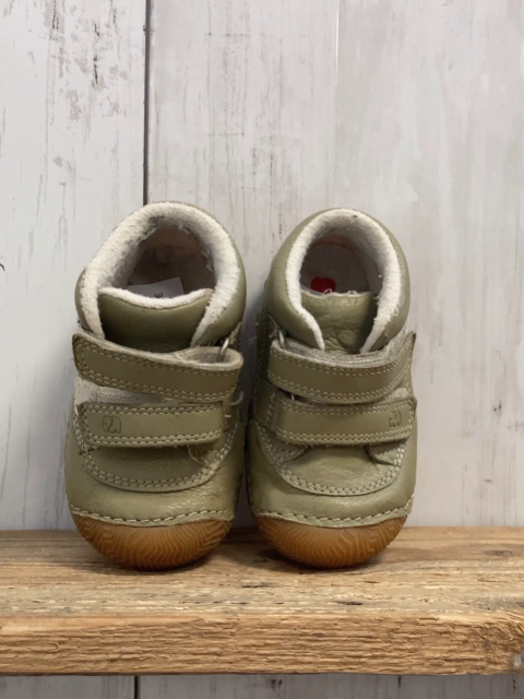 Elefanten  Schuhe  Gr. 20  mint weiße Nähte 