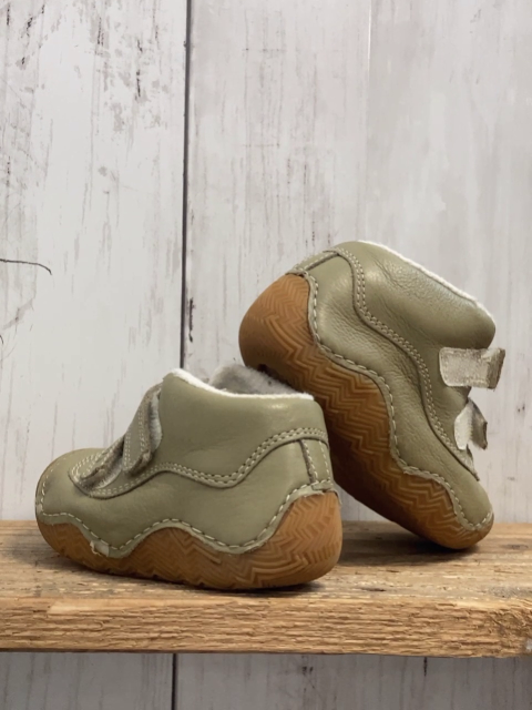 Elefanten  Schuhe  Gr. 20  mint weiße Nähte 