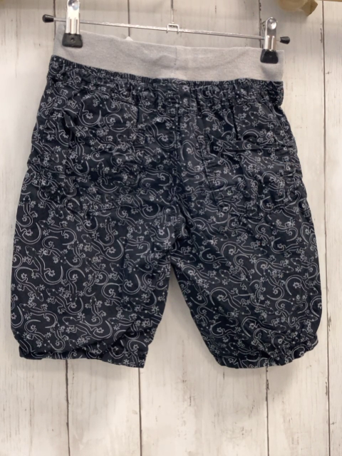  Shorts  Gr. 128  schwarz hellgraue Salamander grauer Bund mit schwarzer Kordel 