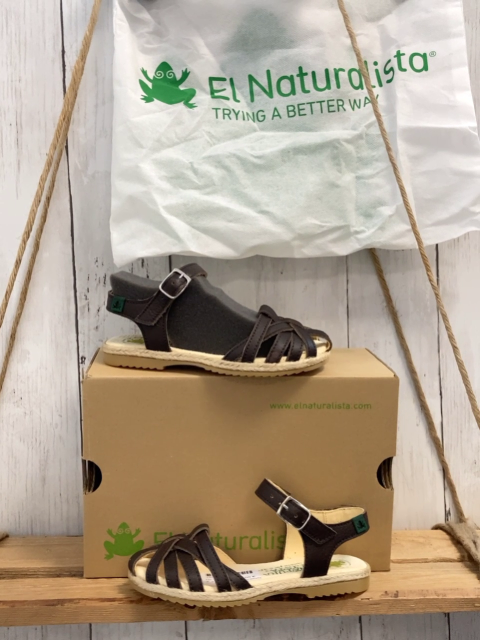 neu El Naturalista  Sandalen  Gr. 29  braun dünne Riemen mit Karton 