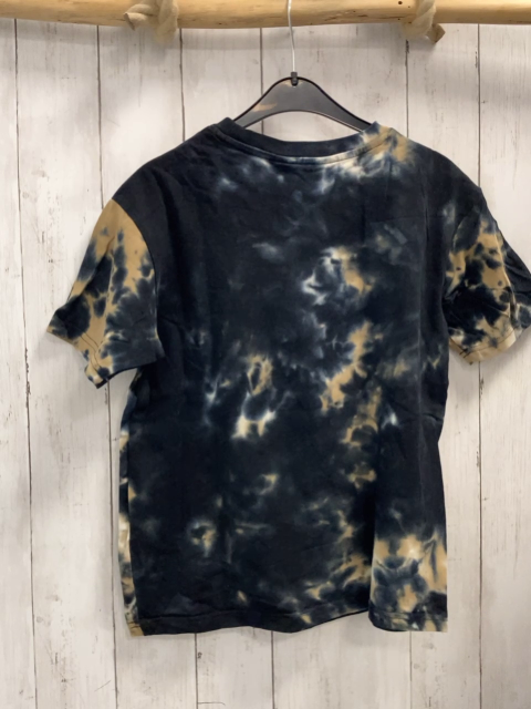 H&M  T-Shirt  Gr. 140  schwarz beige weiß gemustert weiße Schrift 