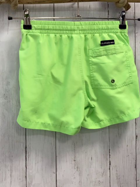 Quiksilver  Badeshorts  Gr. 128  hellgrün schwarze Kordel 