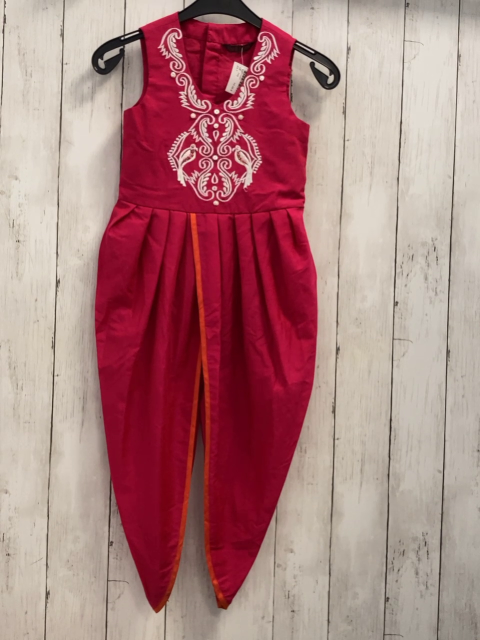 Kleid  Gr. 110  pink weiße Stickerei mit Knöpfen + Pailetten orange Bund 
