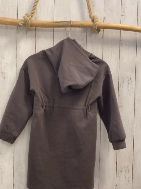 Reserved  Kleid  Gr. 134  grau Kapuze 