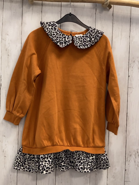 Next  Kleid  Gr. 134  rost weißer Kragen + Saum mit schwarzem Druck 