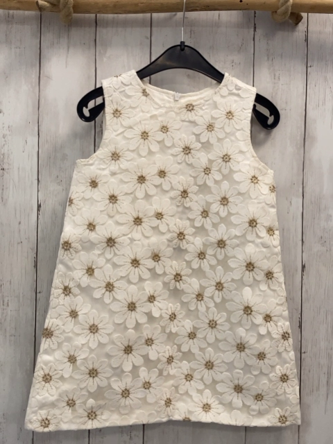 Doe a Dear  Kleid  Gr. 110  weiß 3 lagig weiße Blumen mit goldener Stickerei 