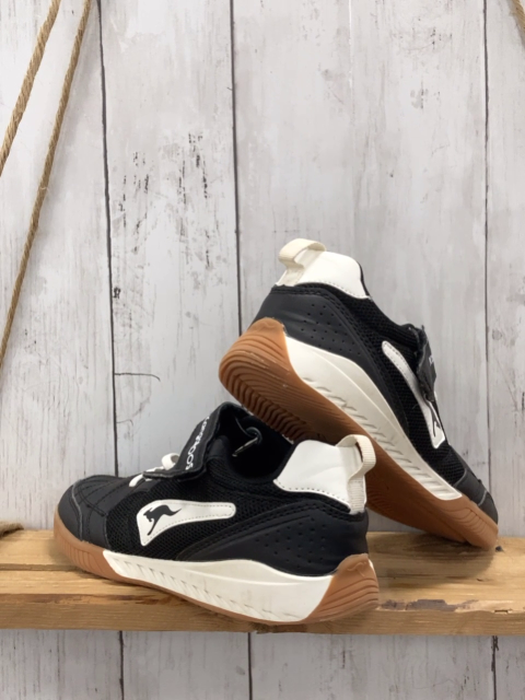 KangaROOS  Schuhe  Gr. 36  schwarz weiß 