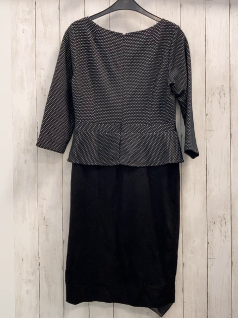 Comma Kleid Gr. 40  schwarz weiß gemustert