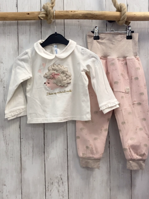 2tlg Mayoral  Langarmshirt + Jogginghose  Gr. 86  weiß mit Kragen Plüschigel goldene Glitzerschrift + rosa mit Igeln 