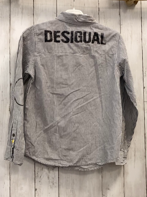 Desigual  Hemd  Gr. 134/140  grau weiße Streifen Schrift 
