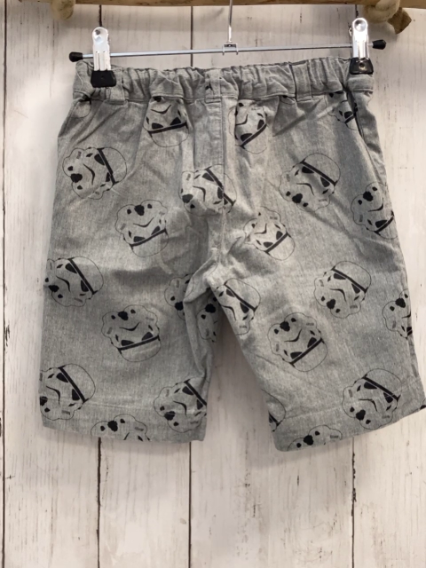 Star Wars  Shorts  Gr. 110  grau schwarze Trooper Schrift Star Wars 