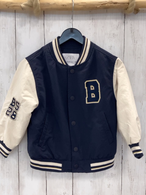 zara Jacke Gr. 92  blau weiße Ärmel Collegestil
