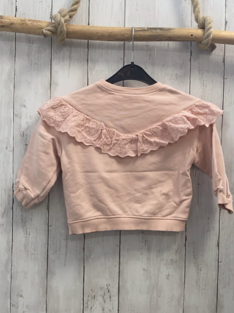 Zara  Pullover  Gr. 92  rosa Rüschen mit Lochstickerei 