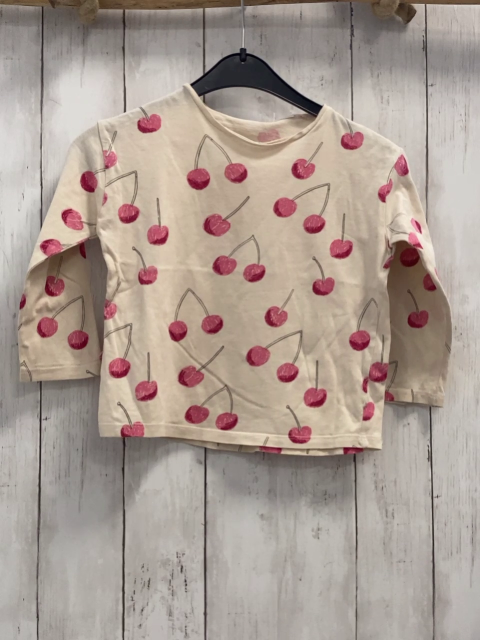 Zara  Langarmshirt  Gr. 104  beige Kirschen 