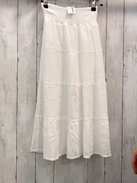 H&M  Rock Gr. 134  weiß Struktur 