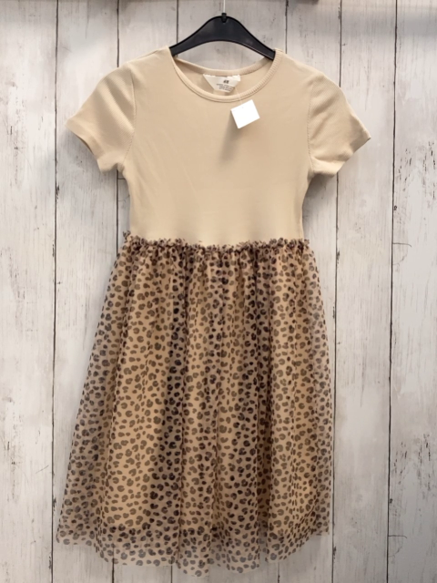 H&M  Kleid  Gr. 134/140  beige geripptes Oberteil Netzüberrock mit Fellmuster  
