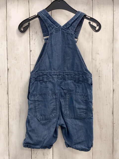 H&M  Latzshorts  Gr. 74  blau Jeans 