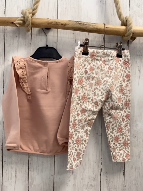 2tlg  Pullover + Leggings Gr. 80  rosa Lochmuster Rüsschen + weiß Blumen