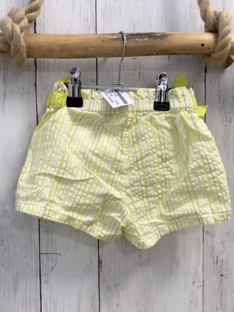 Benetton  Shorts  Gr. 80  weiß hellgrüne Streifen 