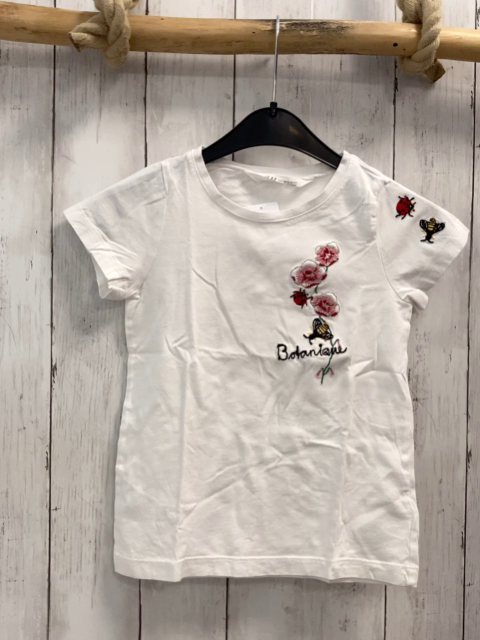 H&M  T-Shirt Gr. 110  weiß  gestickte Blumen Käfer Schrift 