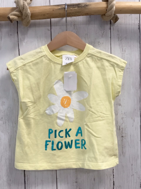 zara T-Shirt Gr. 86  gelb Blume