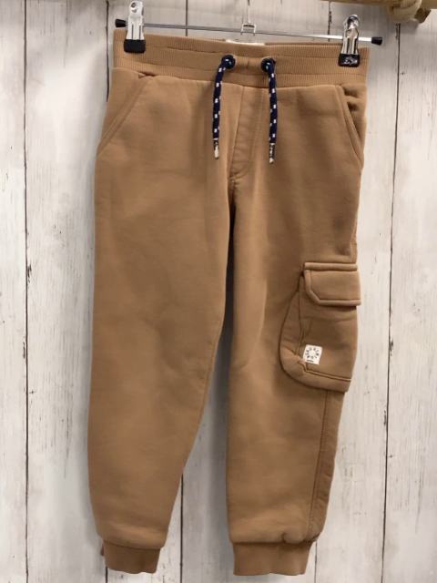 Basefield Jogginghose Gr. 104  braun blaue Kordel