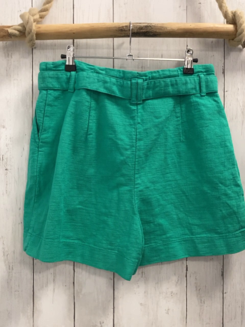 Promod  Shorts  Gr. 42  grün mit Gürtel 