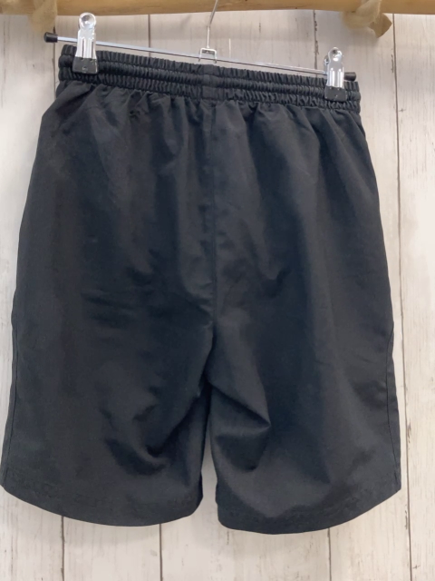 Jako  Sportshorts  Gr. 140  schwarz weiße Seitenstreifen 