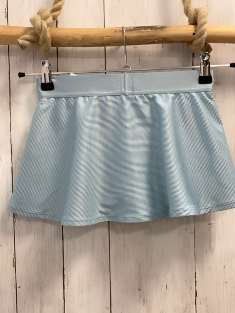Nike  Tennisrock  Gr. 134  hellblau Rippen 