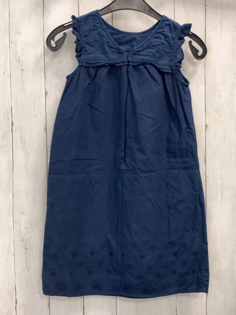 Cyrillus  Kleid  Gr. 140  blau Lochstickerei Rüschen 