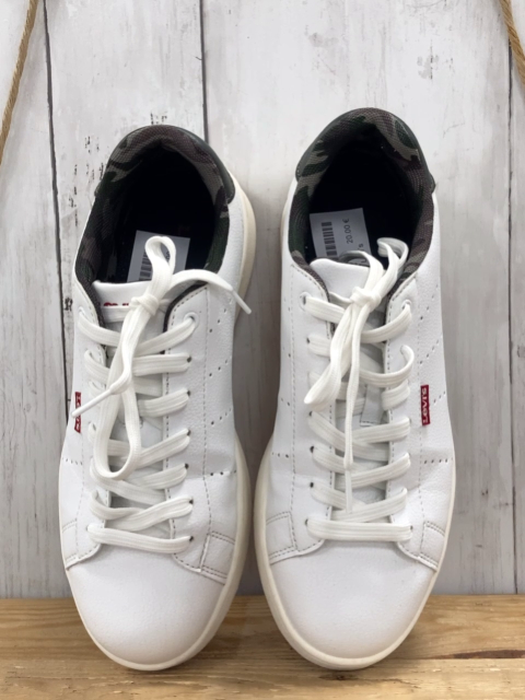 Levi´s Schuhe Gr. 38  weiß grün