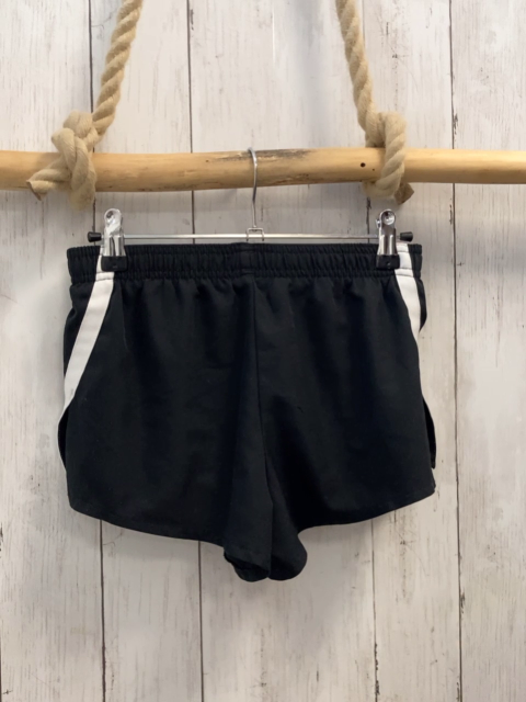 Nike  Sportshorts  Gr. 146/152  schwarz weiße Seitenstreifen