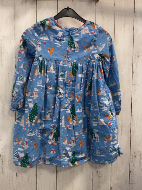 Mini Boden  Kleid  Gr. 122  hellblau Tiere Häuser Tannbenbäume 