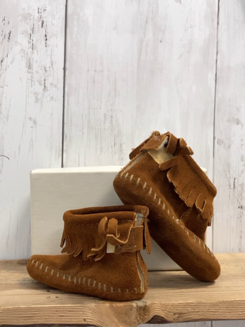  Babyschuhe Size 2 braun Wildleder Fransen