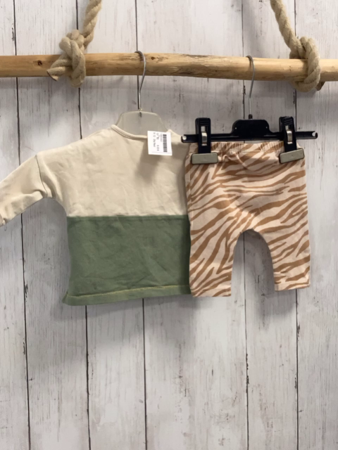 2tlg Next  Langarmshirt + Leggings Gr. 62  beige kiwi Zebra + beige braunes Fellmuster 