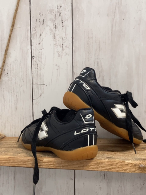 Lotto  Schuhe  Gr. 30  schwarz weiß 