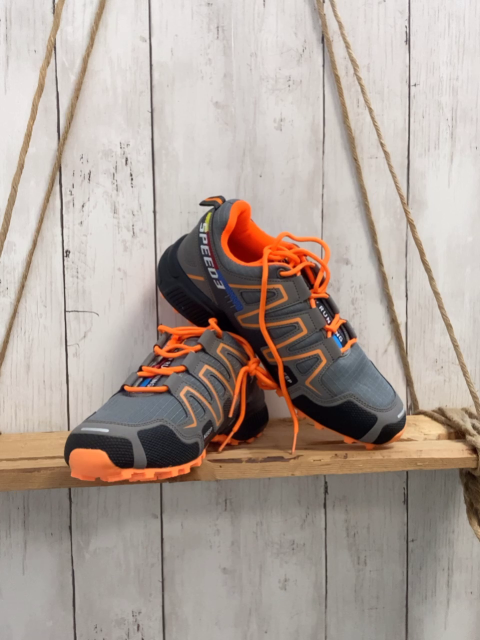 neu  Schuhe  Gr. 40   grau schwarz orange Bund + Schnürsenkel 