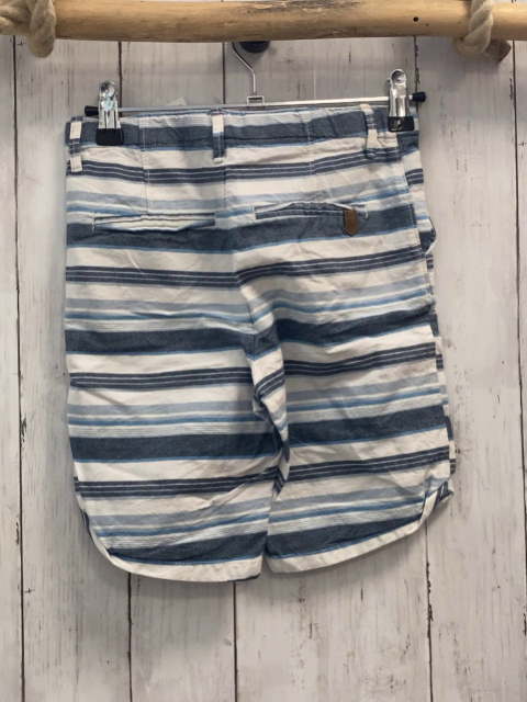 H&M  Shorts  Gr. 134/140  grau hellgrau hellblau weiße Streifen  Bund verstellbar 