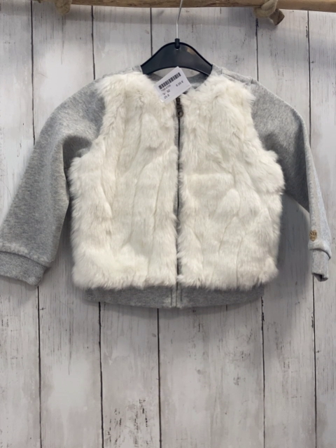  Sweatjacke Gr. 92  grau + weiß Kunstfell