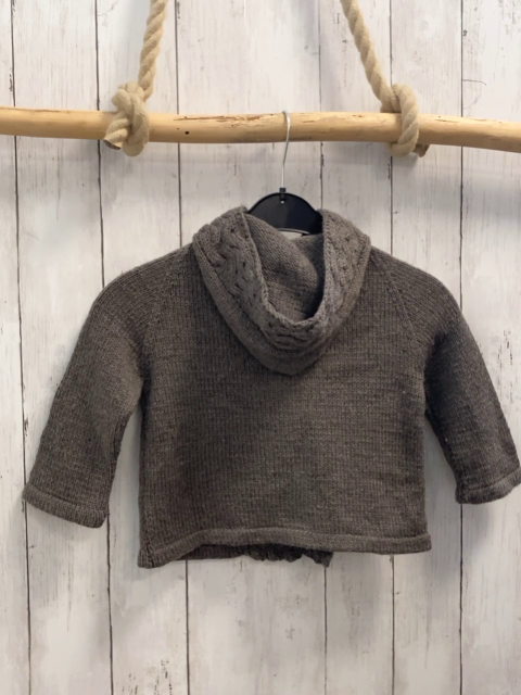   Strickjacke  Gr. 104  grau Strick Kapuze Zöpfe Knebelknöpfe 