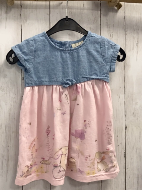 Next  Kleid  Gr. 86  Jeansoberteil rosa Rock mit Hasen + landschaft 