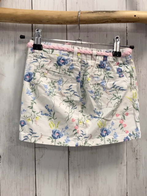 H&M  Rock Gr. 110  weiß Blumen rosa Gürtel 